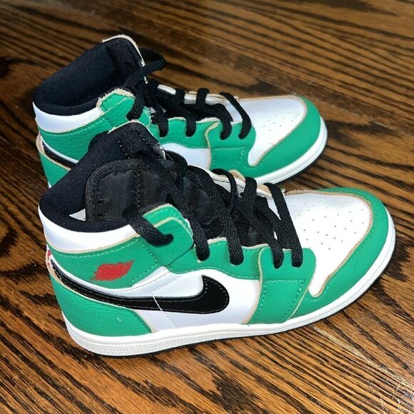 JORDAN 1 RETRO HIGH “LUCKY GREEN” 10C - Picture 4 of 10